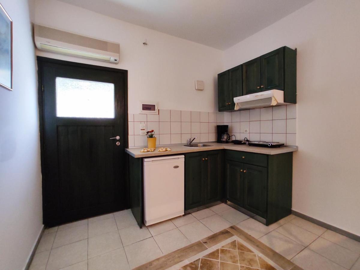 Villa Eirini Liapades Esterno foto