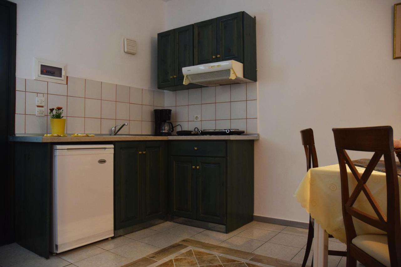 Villa Eirini Liapades Esterno foto
