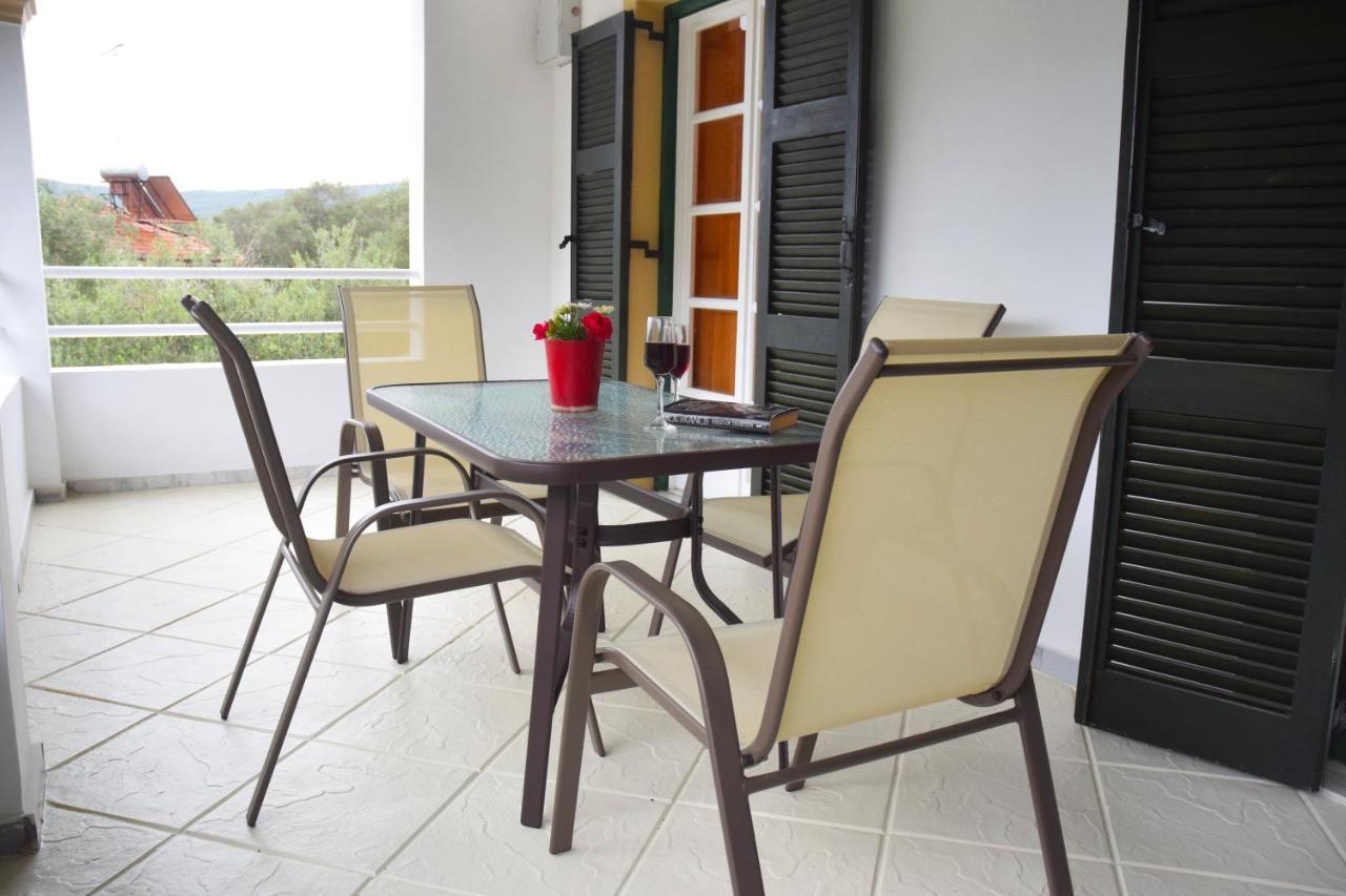 Villa Eirini Liapades Esterno foto