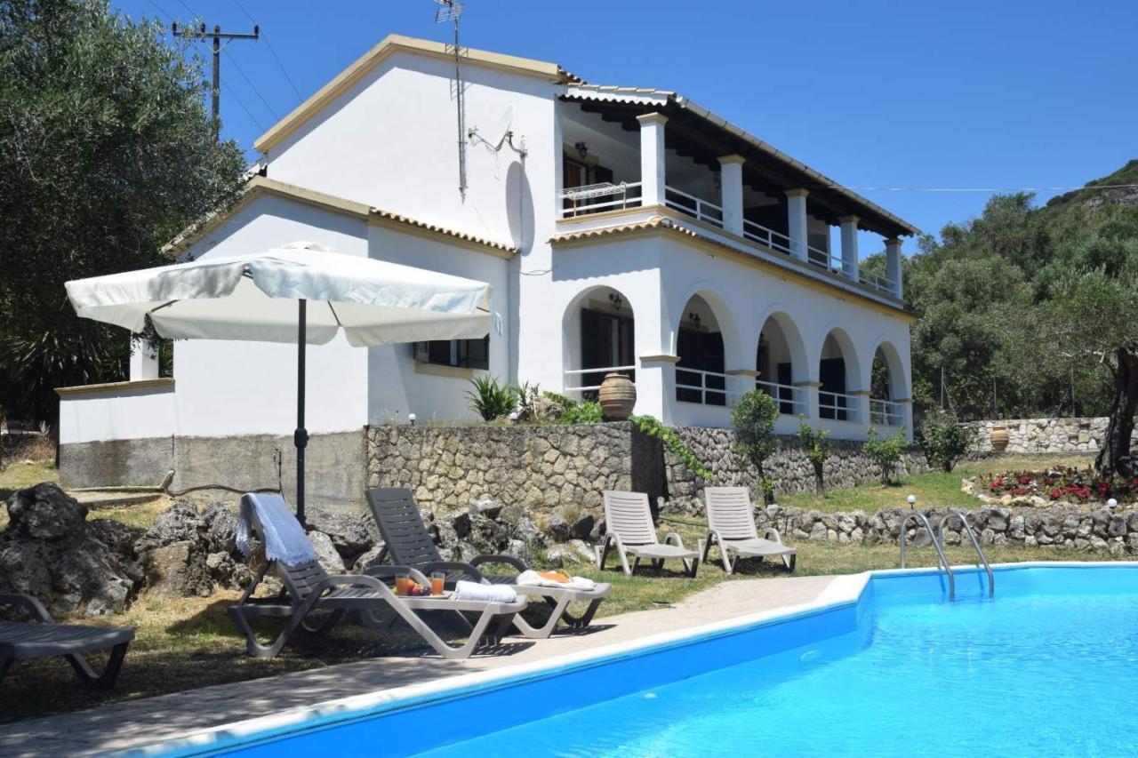 Villa Eirini Liapades Esterno foto
