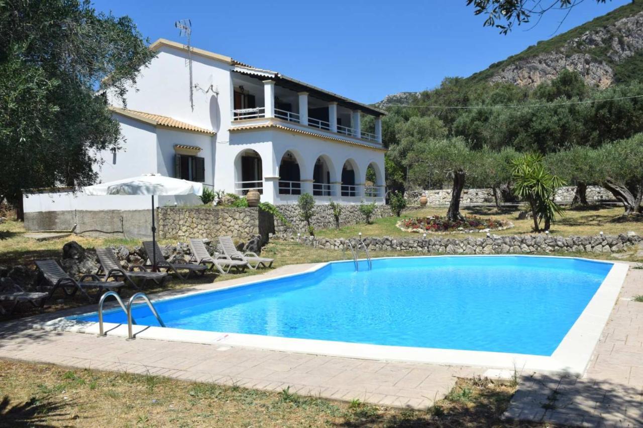 Villa Eirini Liapades Esterno foto
