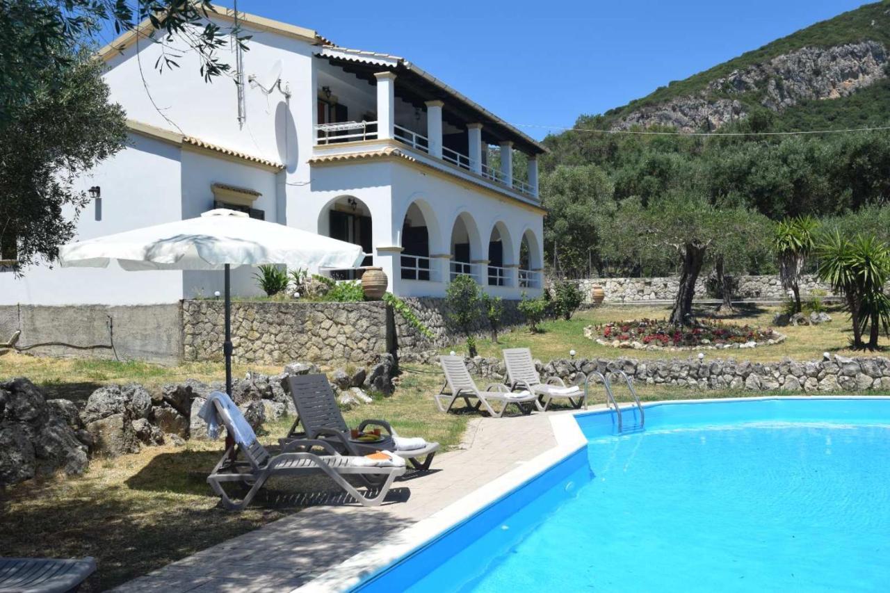 Villa Eirini Liapades Esterno foto